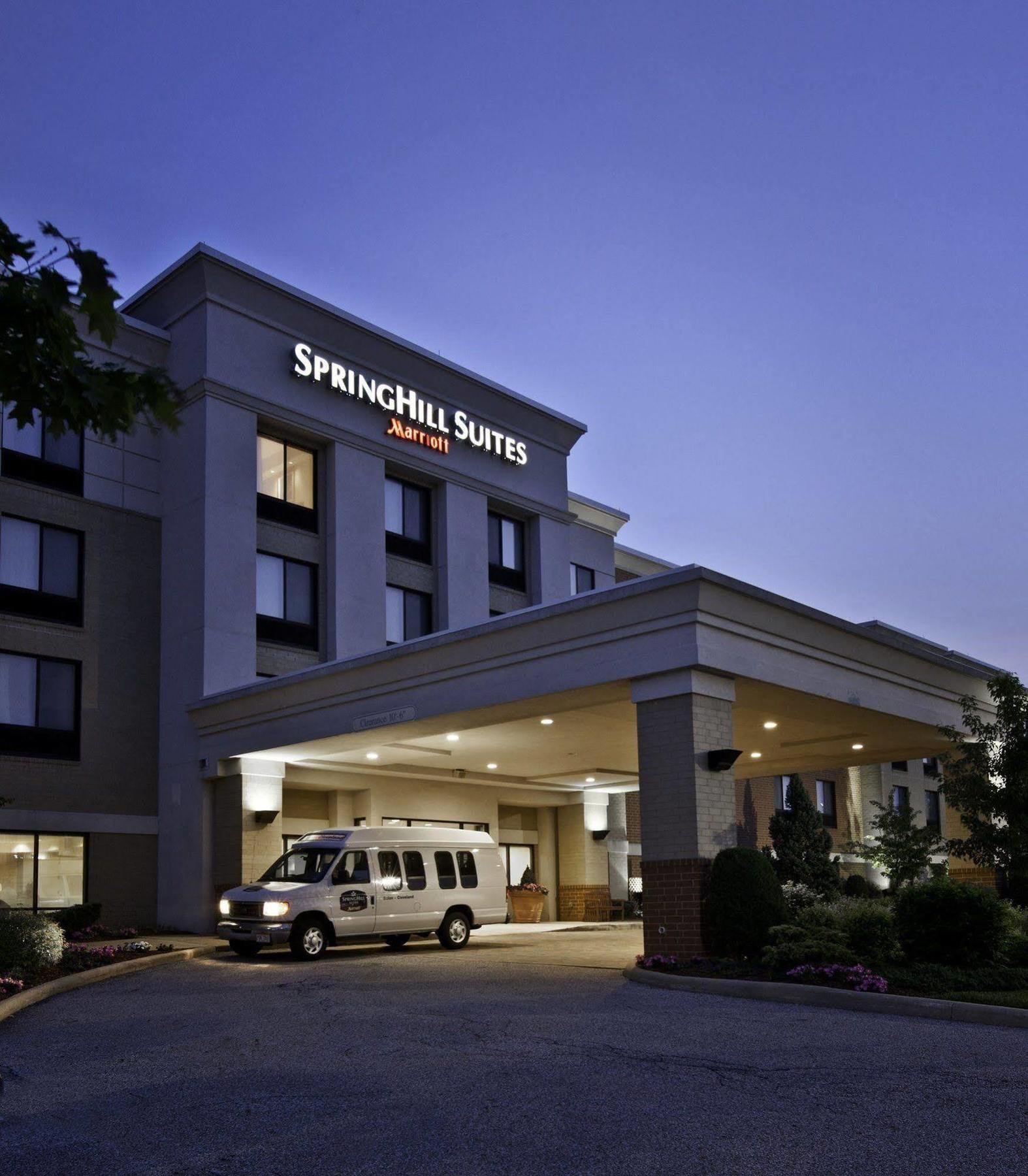 Springhill Suites By Marriott Cleveland Solon Extérieur photo
